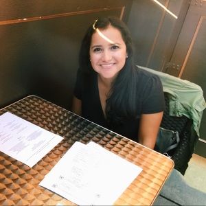 Meet your Posher, Renata